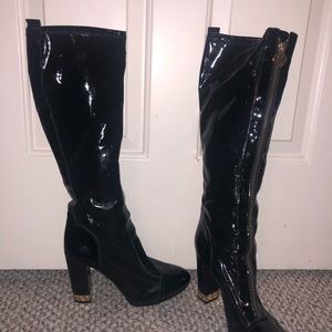 tory burch patent leather boots